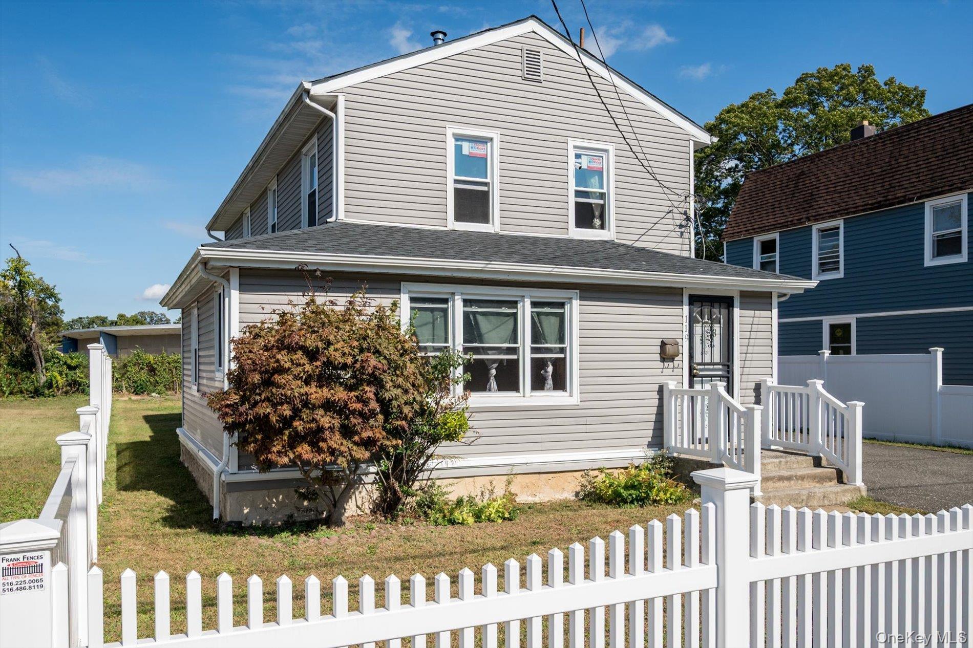 Single Family Lincoln  Nassau County, NY 11575, MLS-927759-2