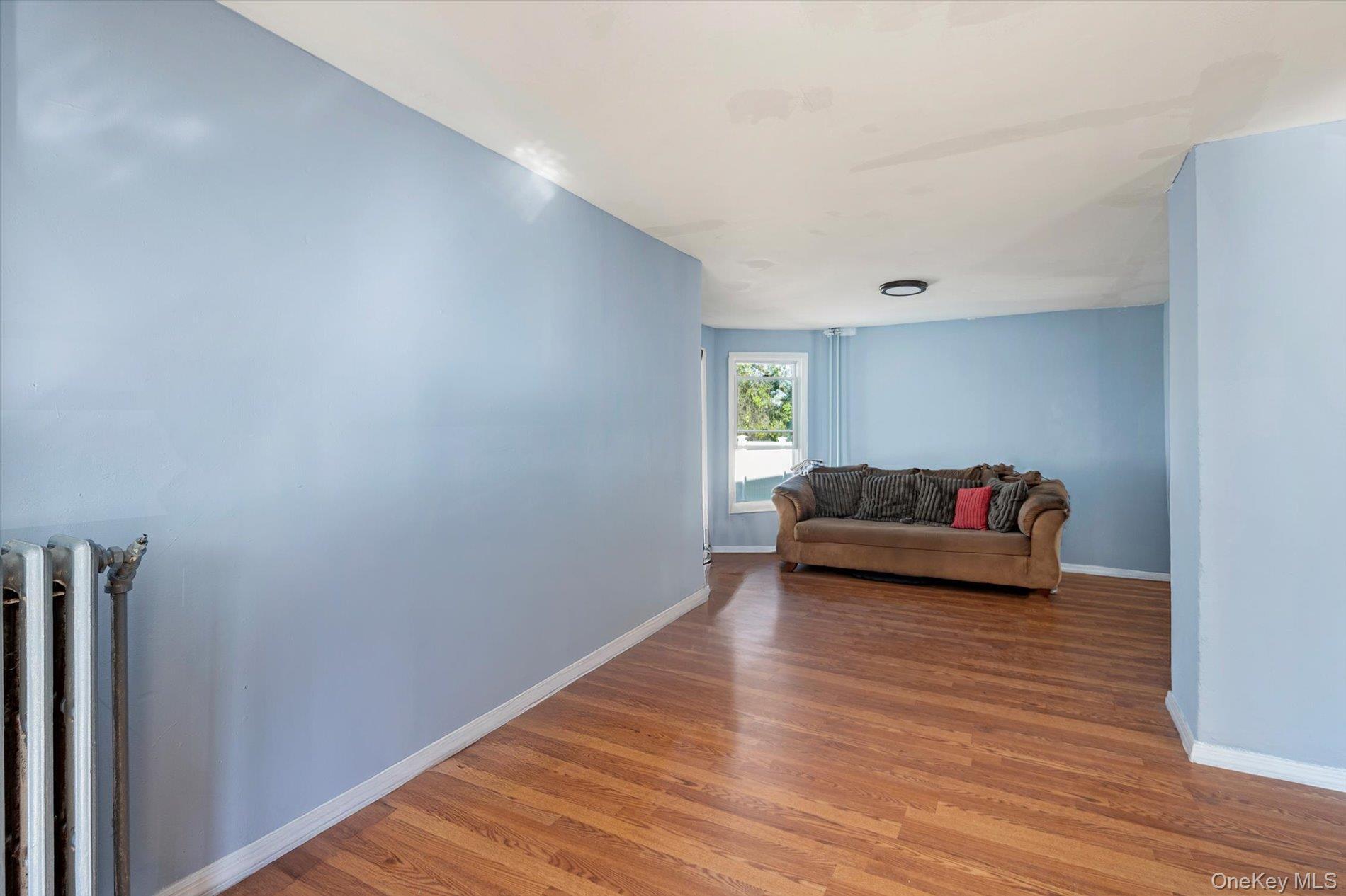 Single Family Lincoln  Nassau County, NY 11575, MLS-927759-4