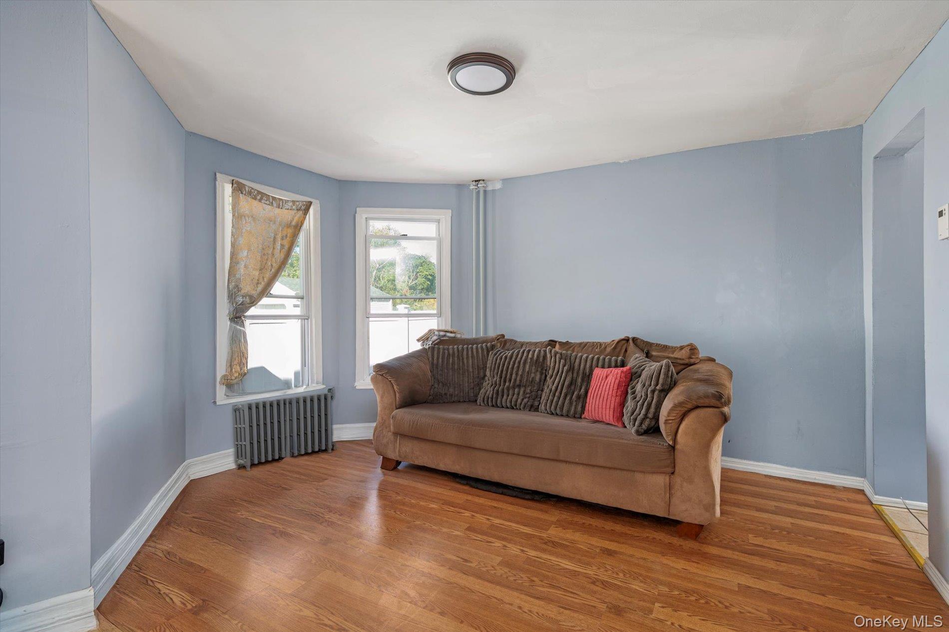 Single Family Lincoln  Nassau County, NY 11575, MLS-927759-6