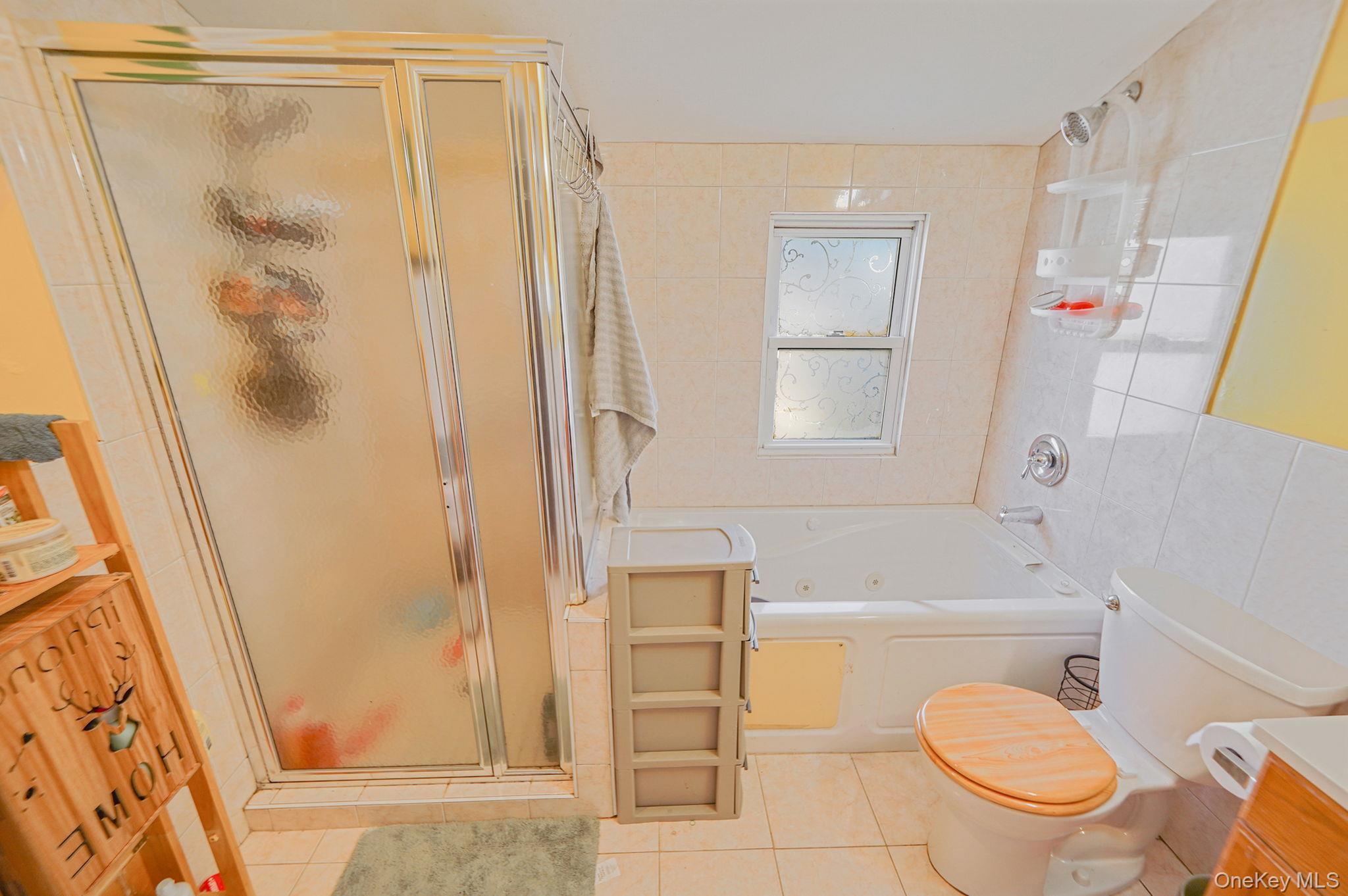 Single Family Elmwood  Nassau County, NY 11550, MLS-927770-12