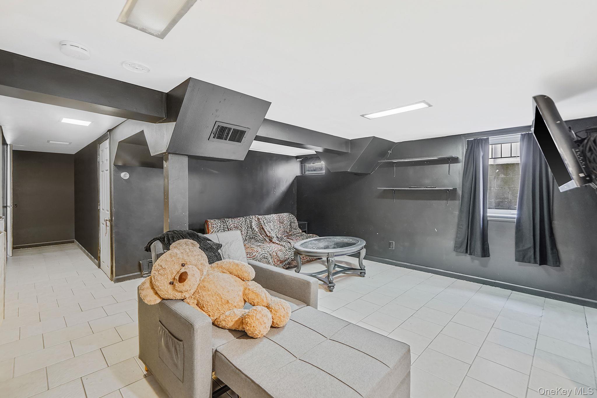 Single Family Elmwood  Nassau County, NY 11550, MLS-927770-15