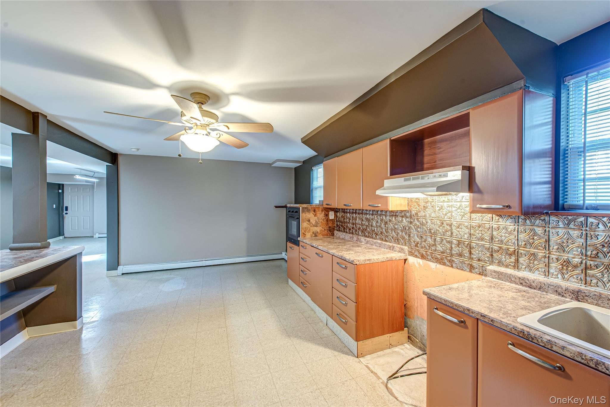 Single Family Clinton  Suffolk County, NY 11950, MLS-927780-14