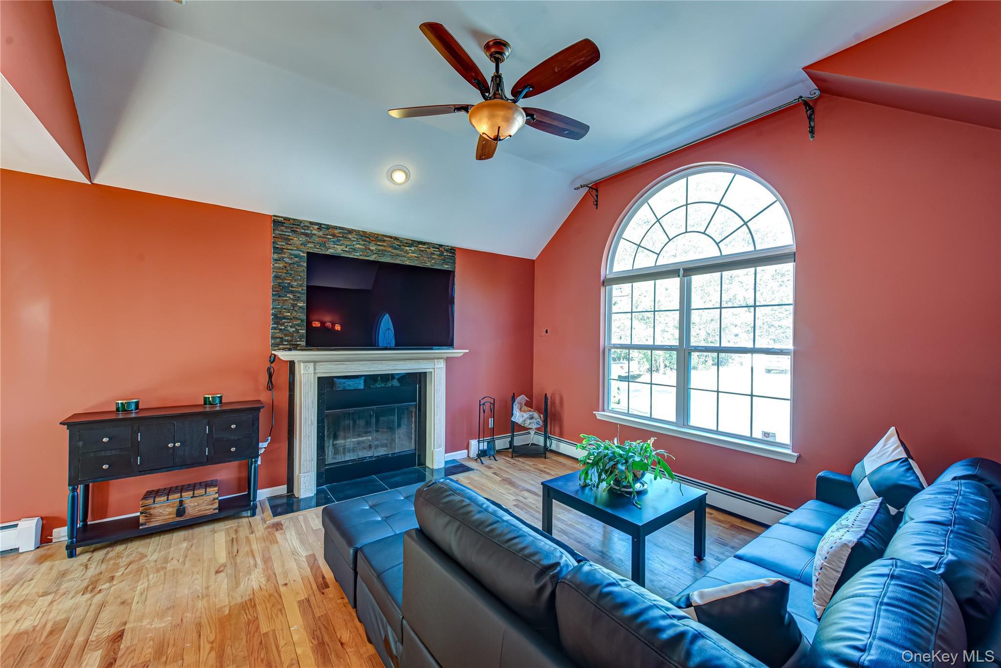 Single Family Clinton  Suffolk County, NY 11950, MLS-927780-2