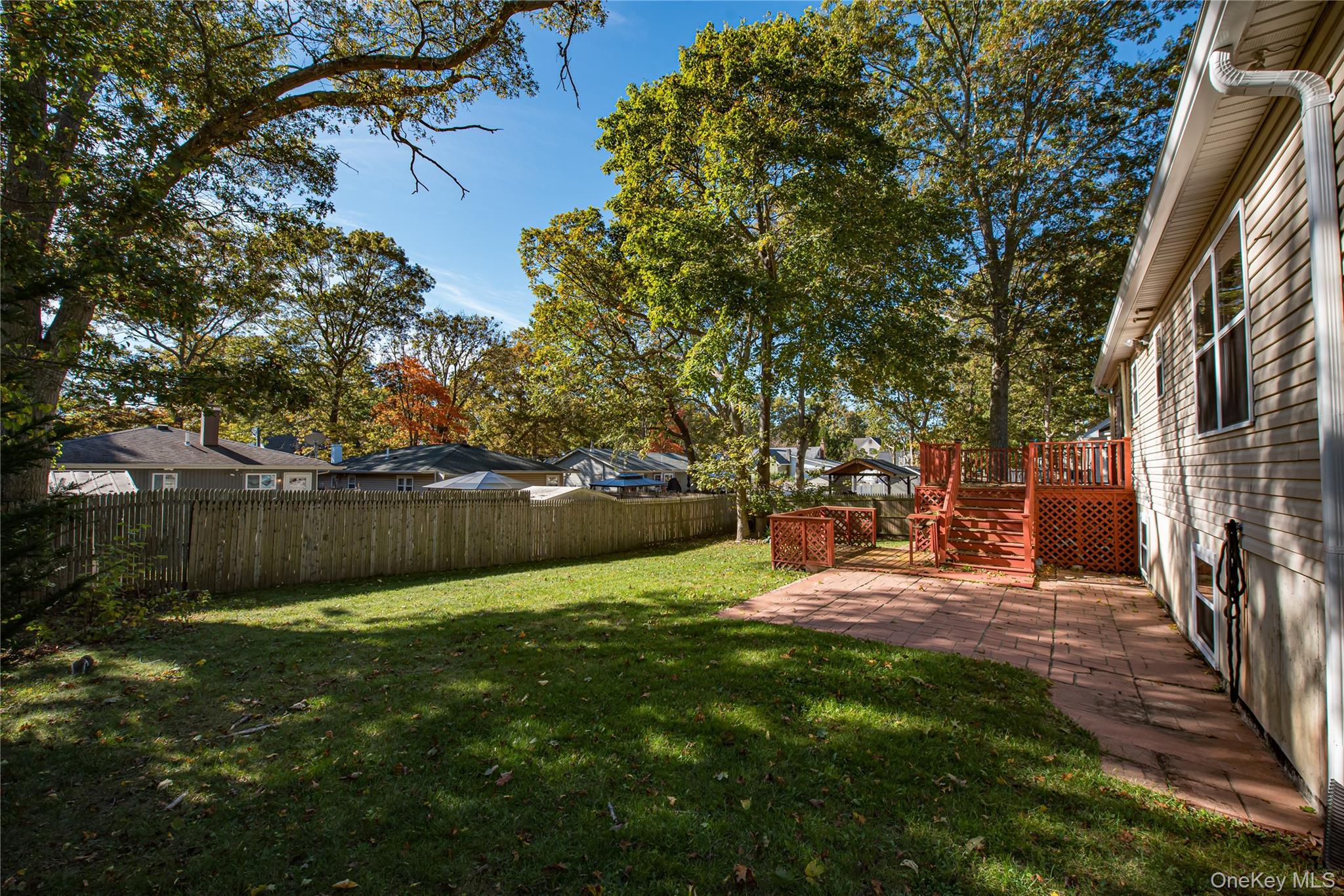 Single Family Clinton  Suffolk County, NY 11950, MLS-927780-20