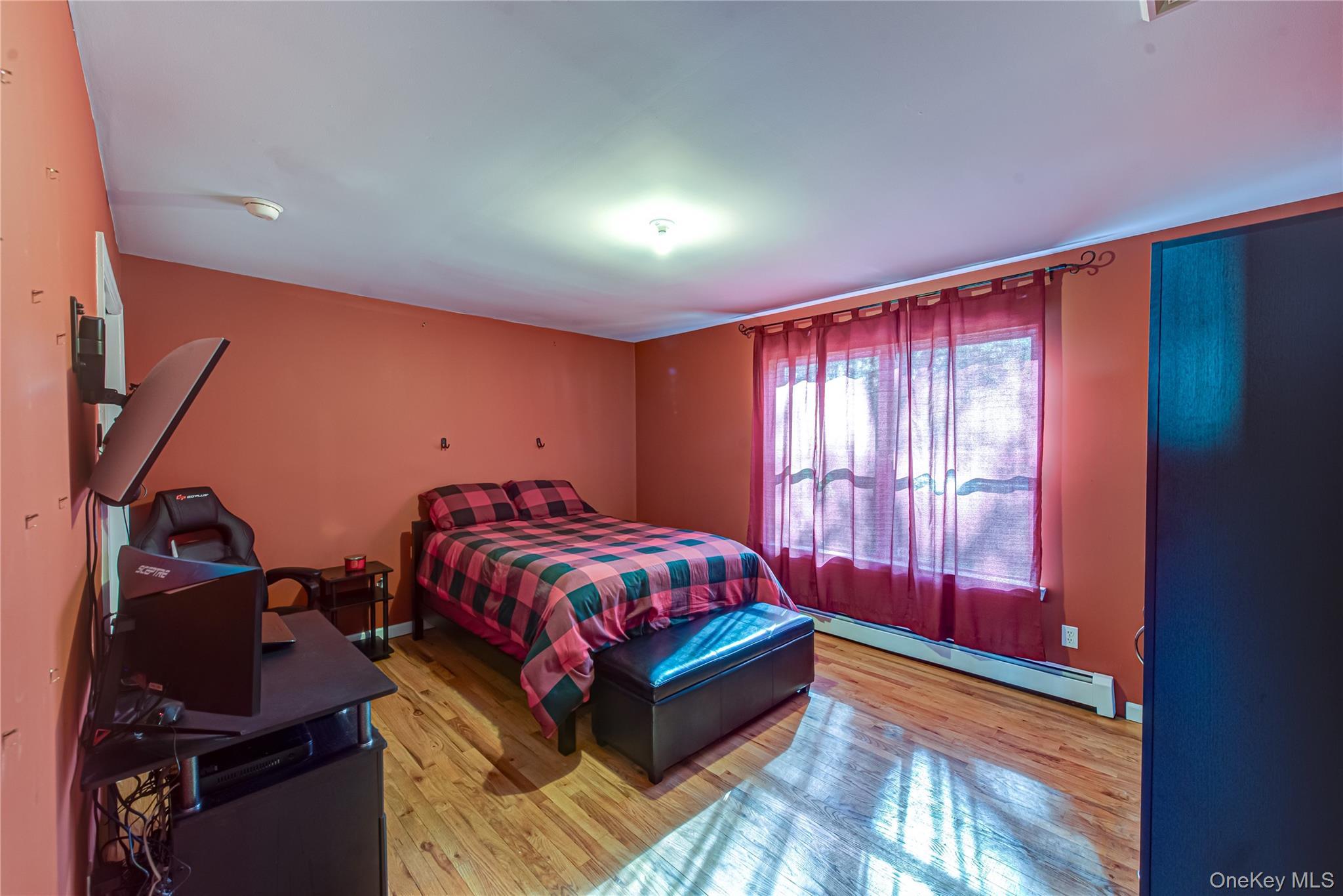 Single Family Clinton  Suffolk County, NY 11950, MLS-927780-8