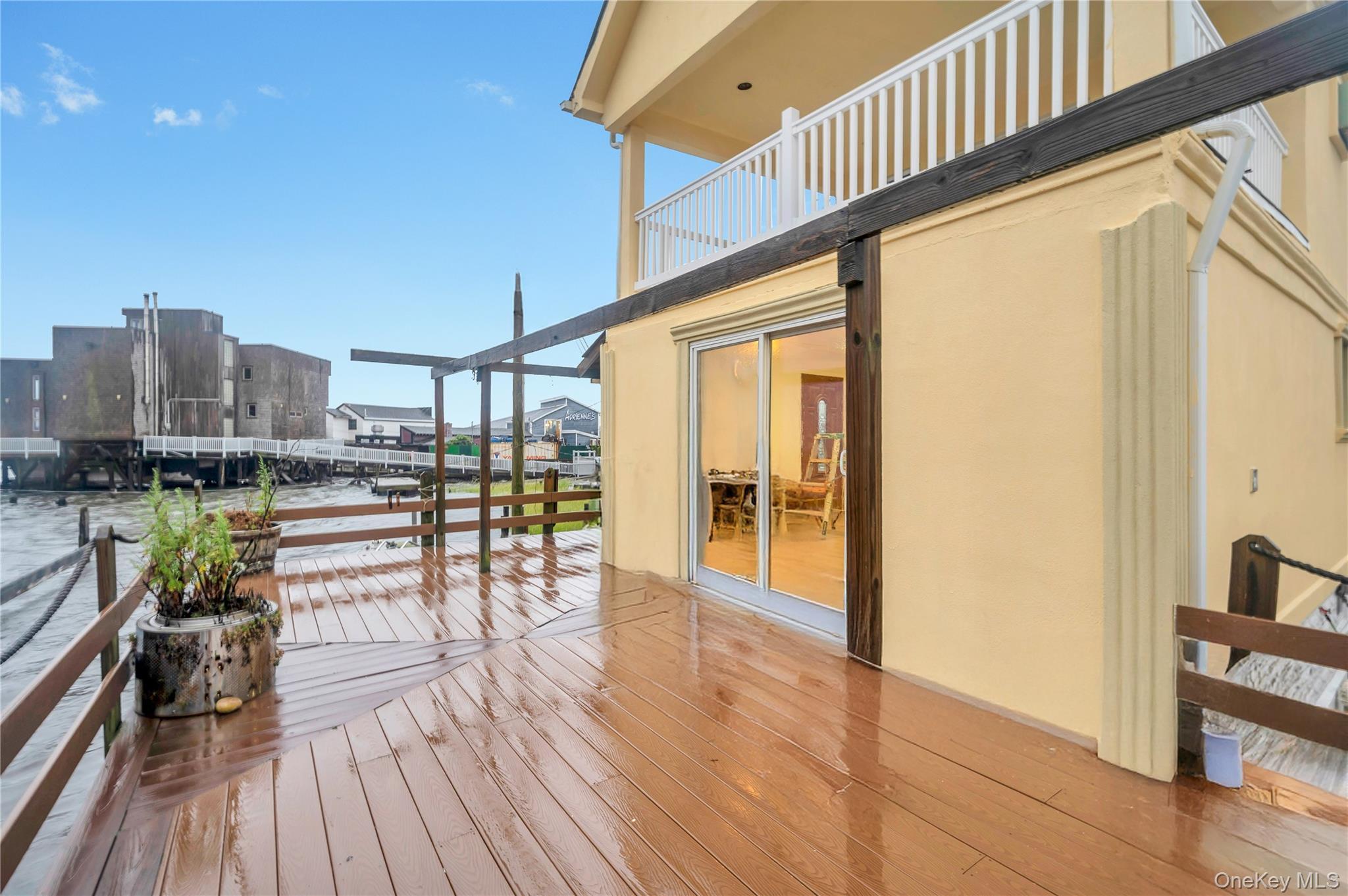 Single Family Van Brunt Queens, NY 11693, MLS-927803-16