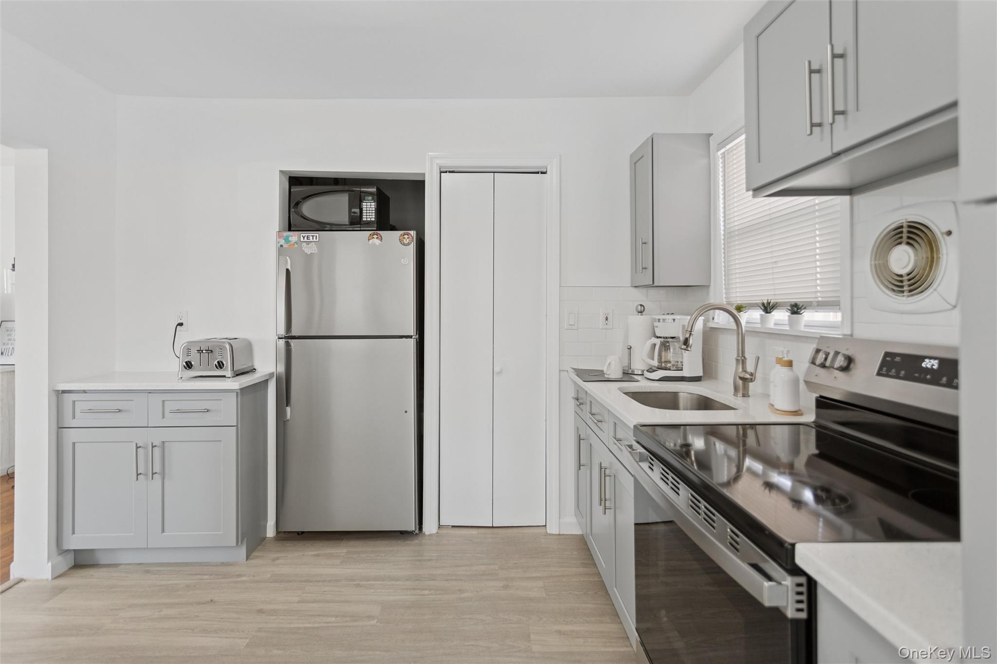 Single Family Market Nassau County, NY 11561, MLS-927816-10