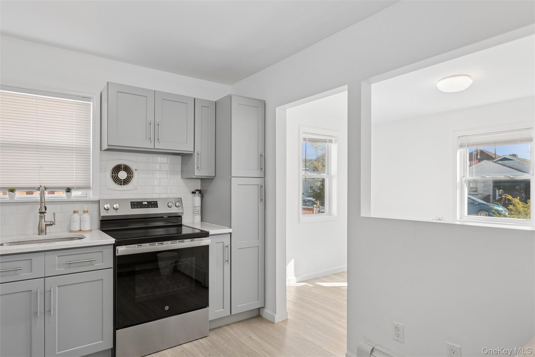 Single Family Market Nassau County, NY 11561, MLS-927816-12