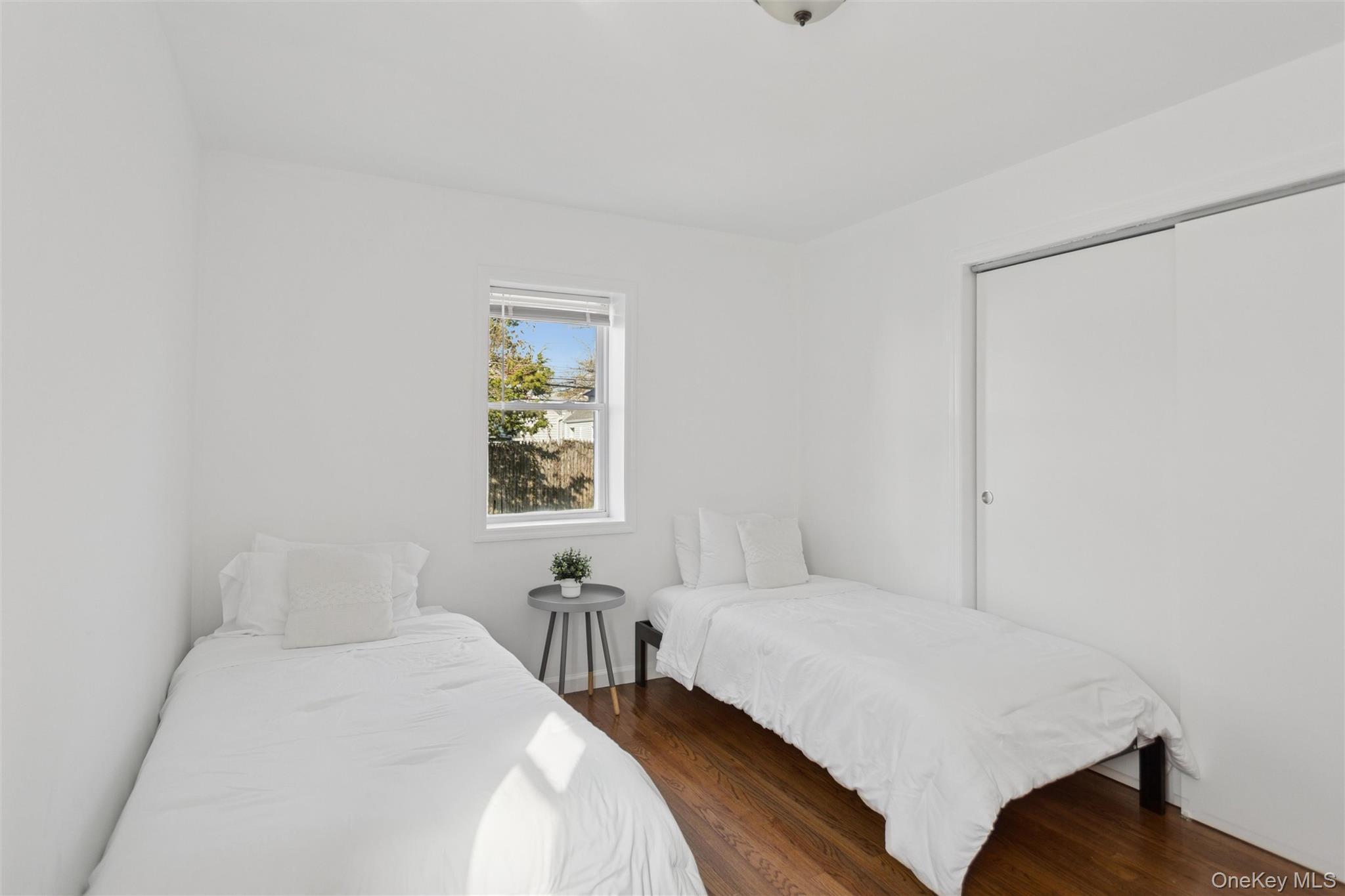 Single Family Market Nassau County, NY 11561, MLS-927816-14