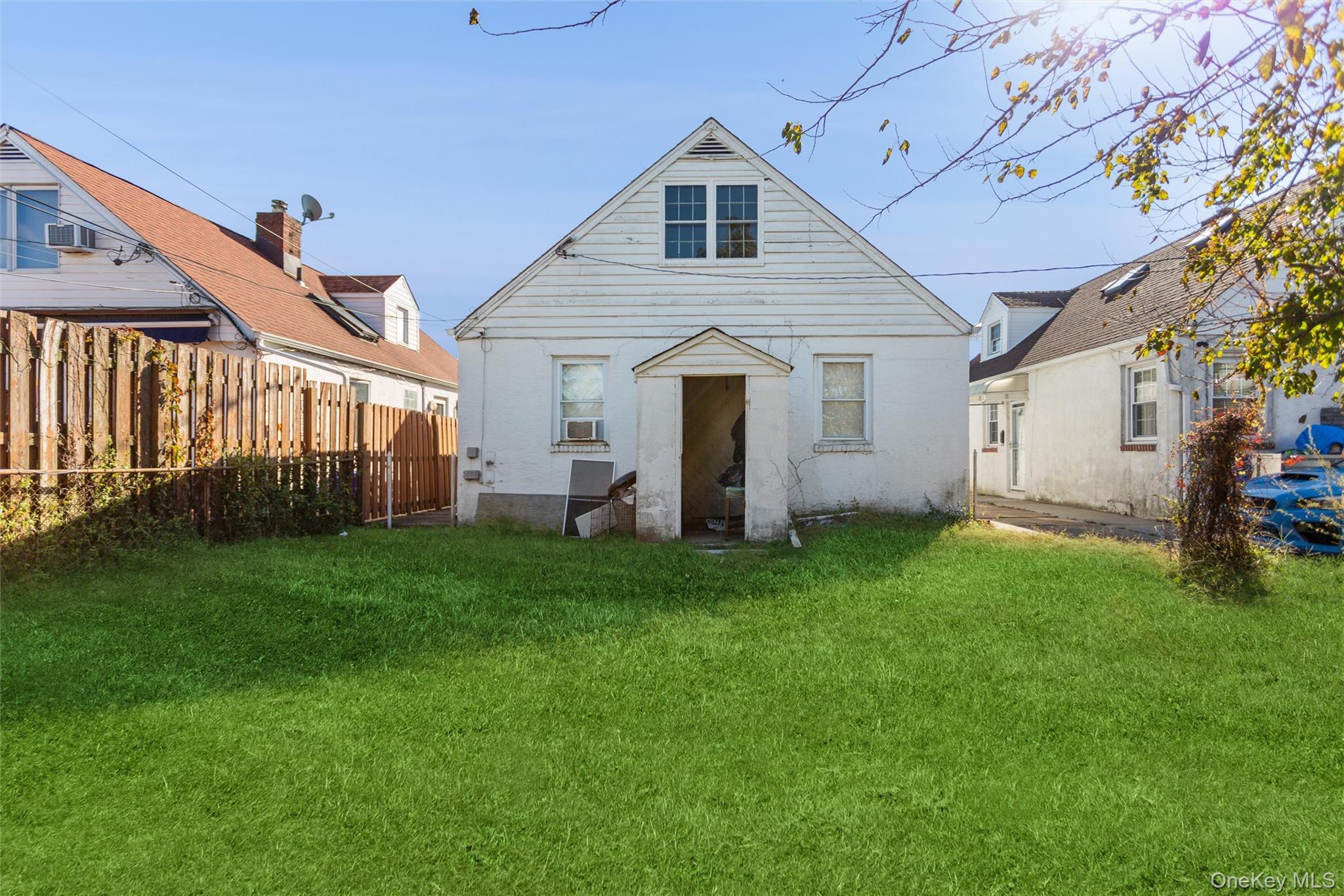 Single Family Market Nassau County, NY 11561, MLS-927816-19