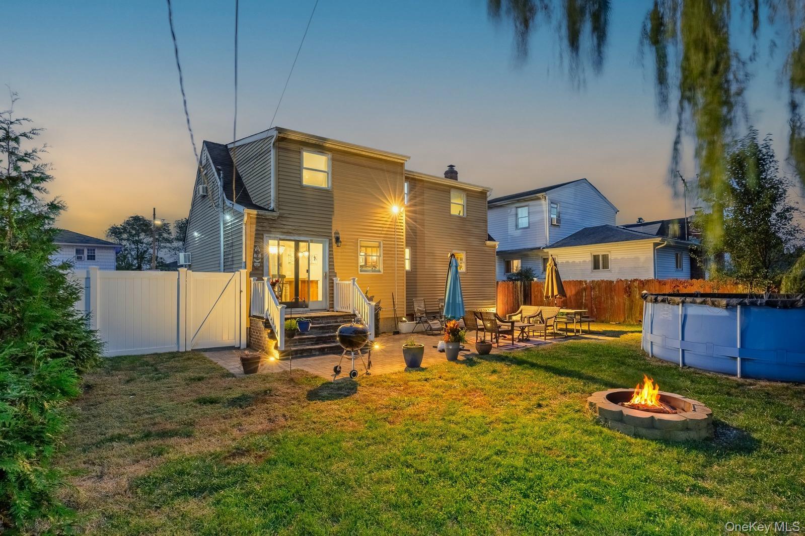 Single Family Riviera  Suffolk County, NY 11757, MLS-927823-16