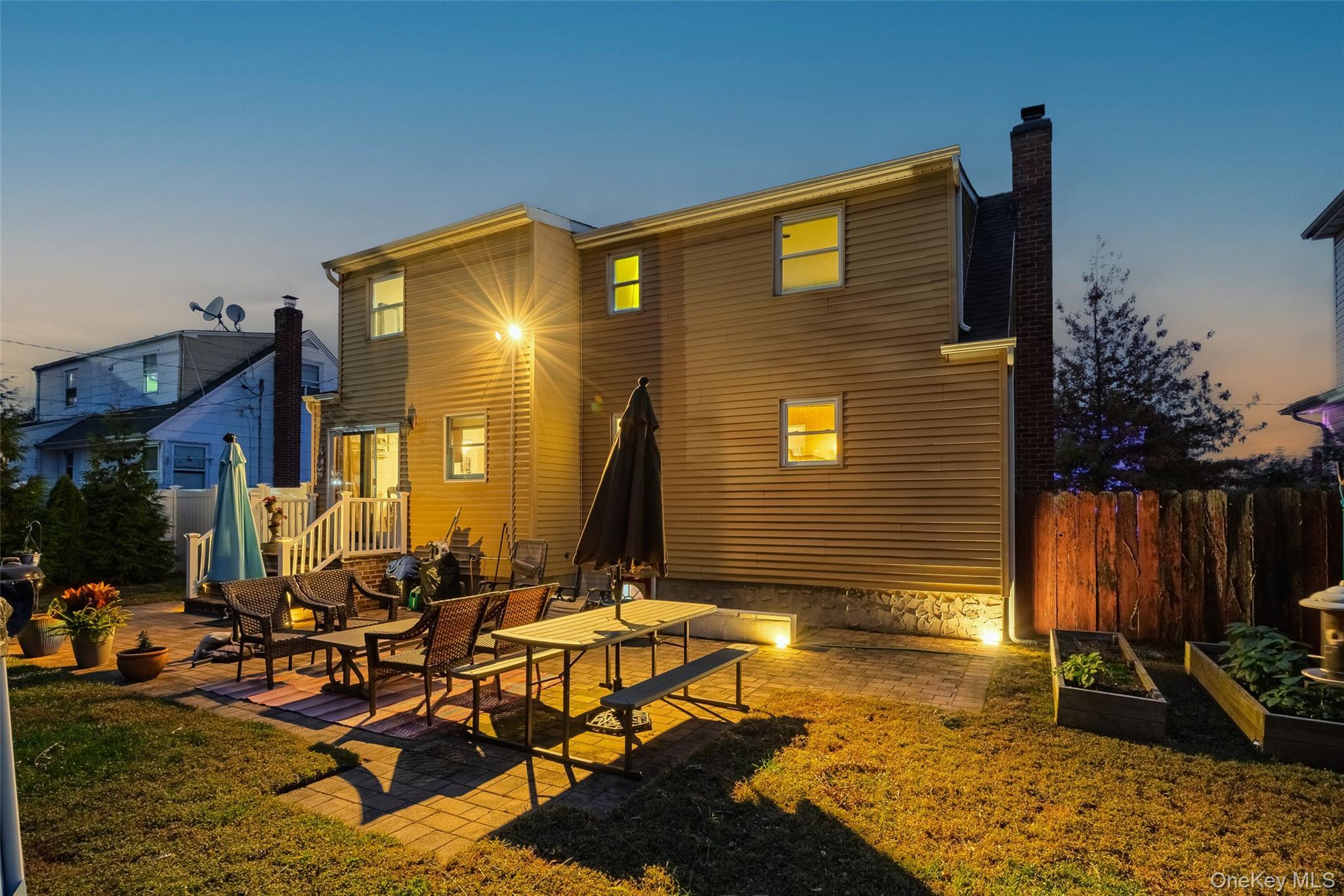 Single Family Riviera  Suffolk County, NY 11757, MLS-927823-17