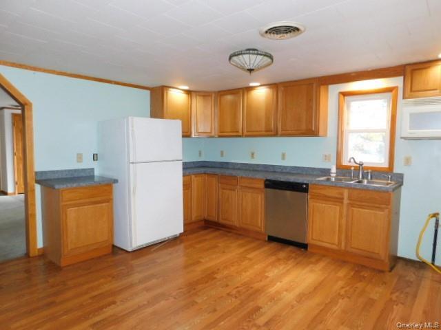 Single Family Plattekill Ardonia Ulster County, NY 12589, MLS-927830-16