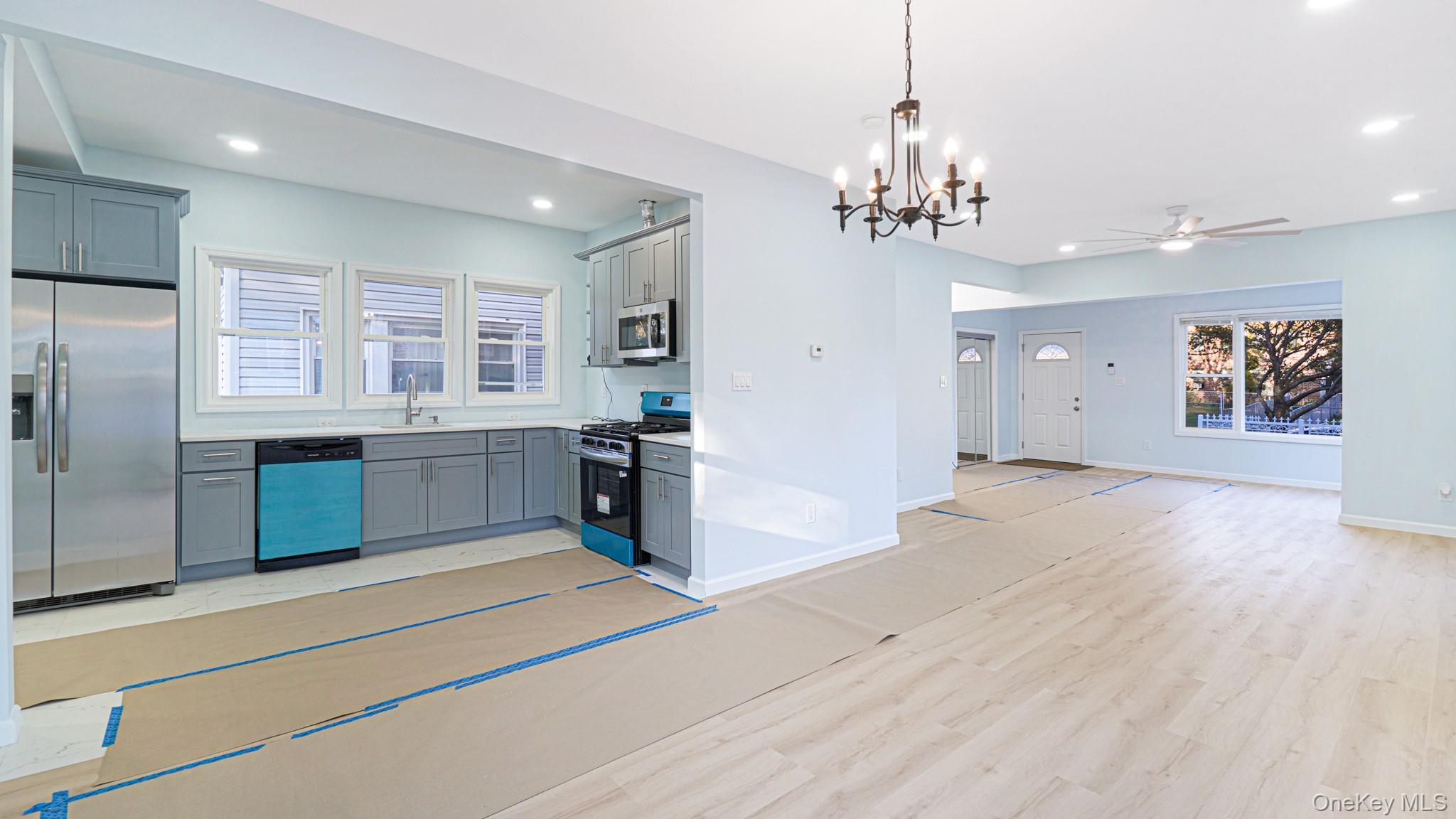 Single Family 217th Queens, NY 11429, MLS-927834-5