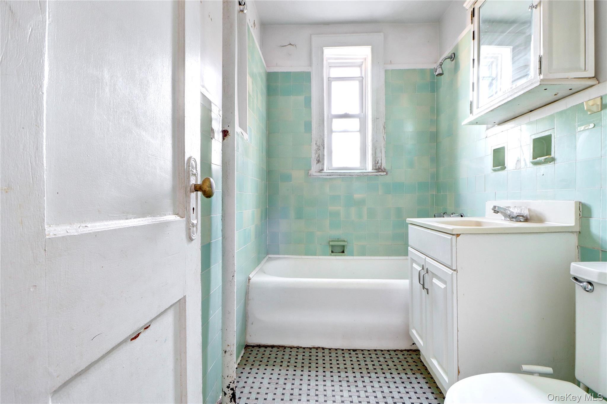 Single Family 107th Queens, NY 11418, MLS-927840-20