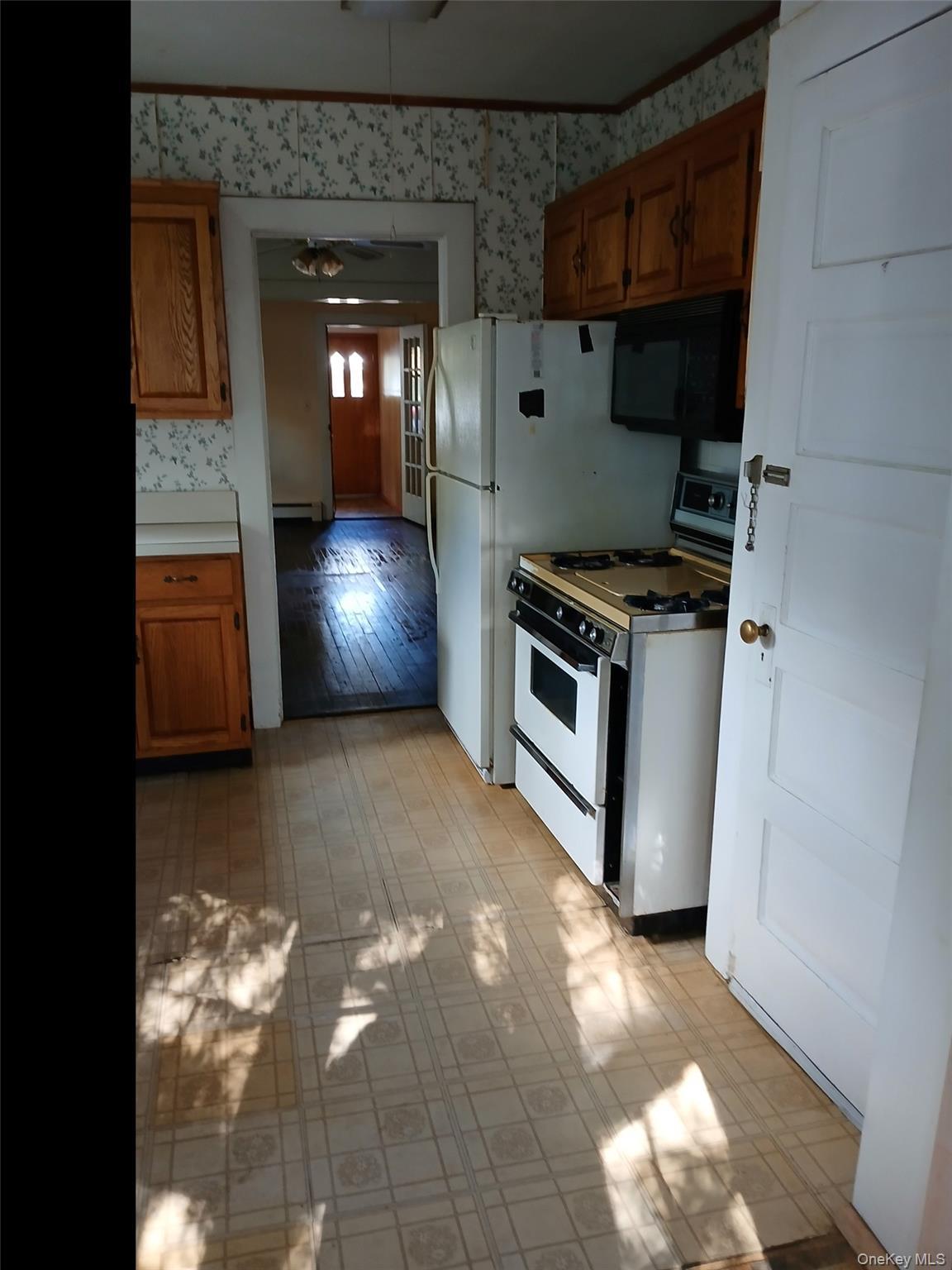 Single Family Woodburn Street Suffolk County, NY 11772, MLS-927852-10