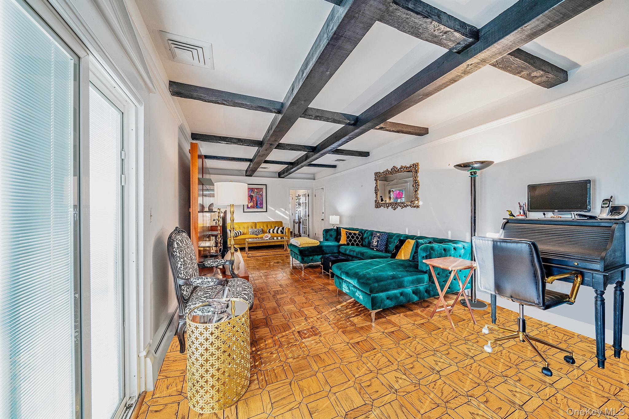 Single Family Winfield Davis  Suffolk County, NY 11727, MLS-927877-10