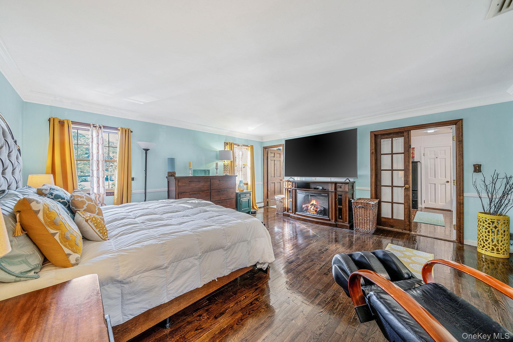 Single Family Winfield Davis  Suffolk County, NY 11727, MLS-927877-17