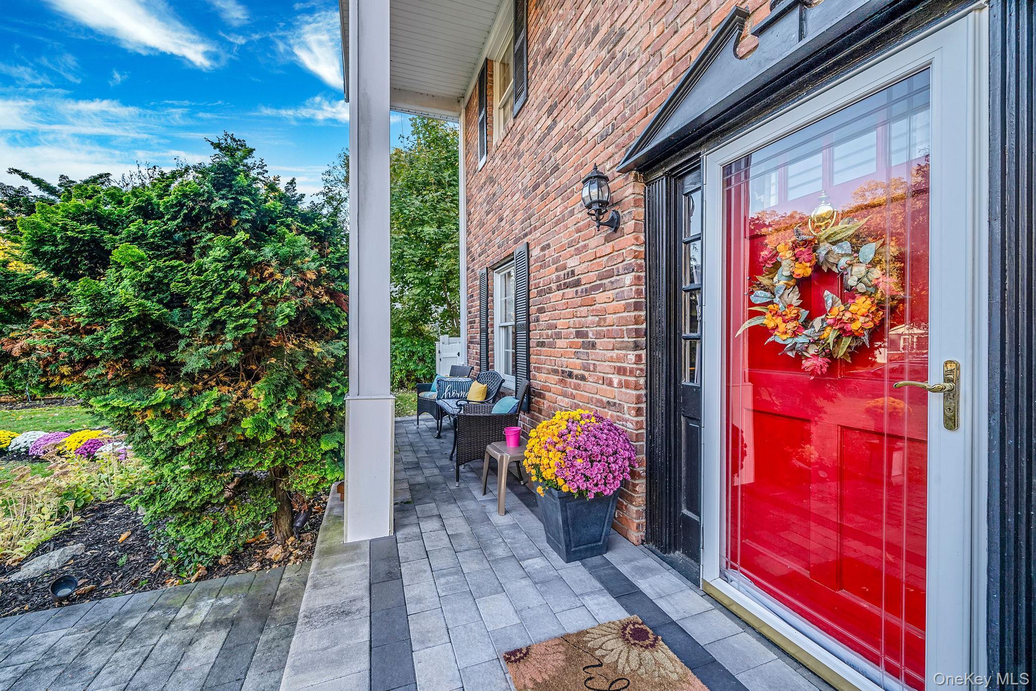 Single Family Winfield Davis  Suffolk County, NY 11727, MLS-927877-5