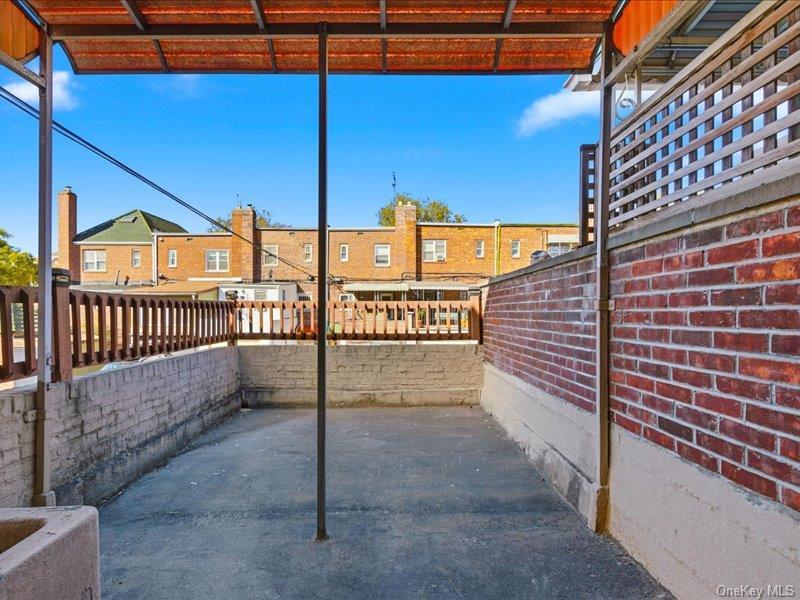 Single Family Suydam  Queens, NY 11385, MLS-927916-11