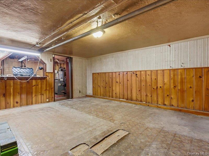 Single Family Suydam  Queens, NY 11385, MLS-927916-15