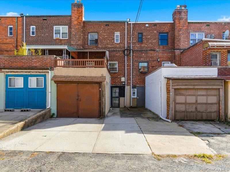 Single Family Suydam  Queens, NY 11385, MLS-927916-17