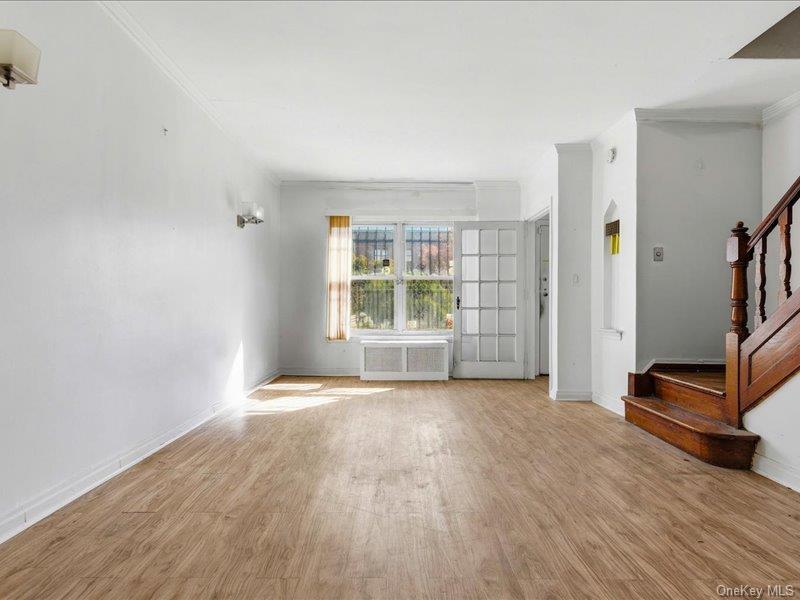 Single Family Suydam  Queens, NY 11385, MLS-927916-4