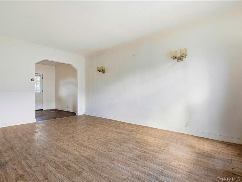 Single Family Suydam  Queens, NY 11385, MLS-927916-5