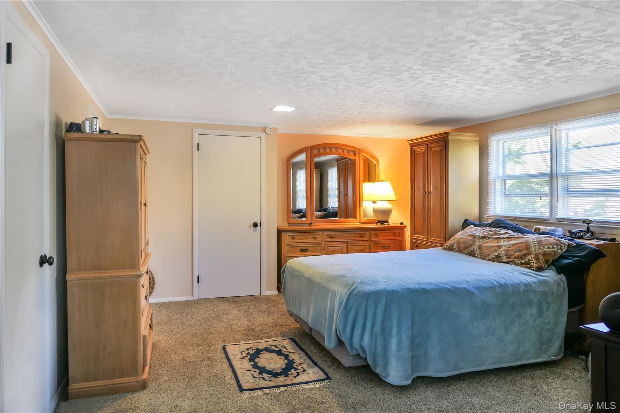 Single Family Montauk  Suffolk County, NY 11719, MLS-927919-17