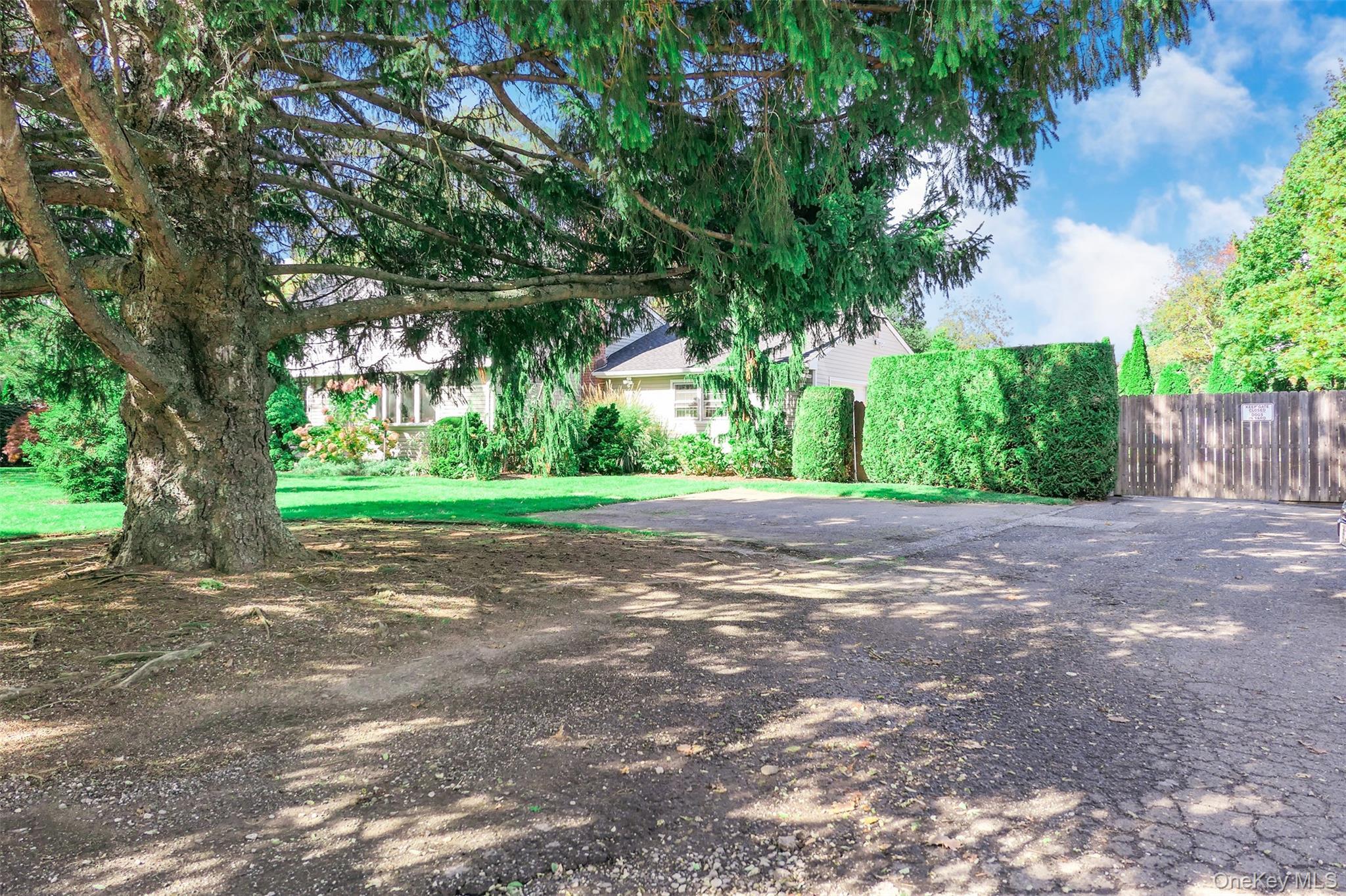 Single Family Montauk  Suffolk County, NY 11719, MLS-927919-28