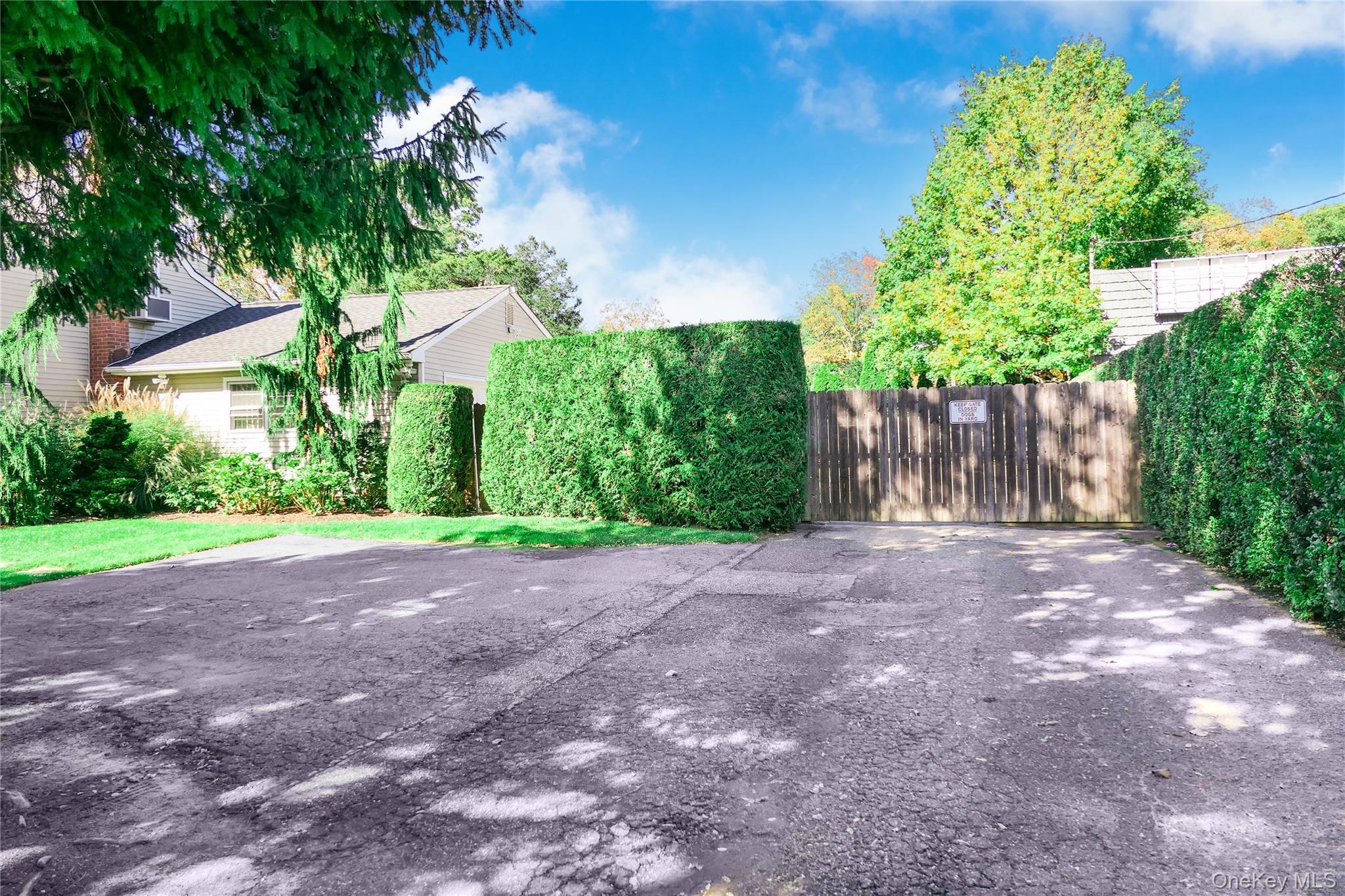 Single Family Montauk  Suffolk County, NY 11719, MLS-927919-29