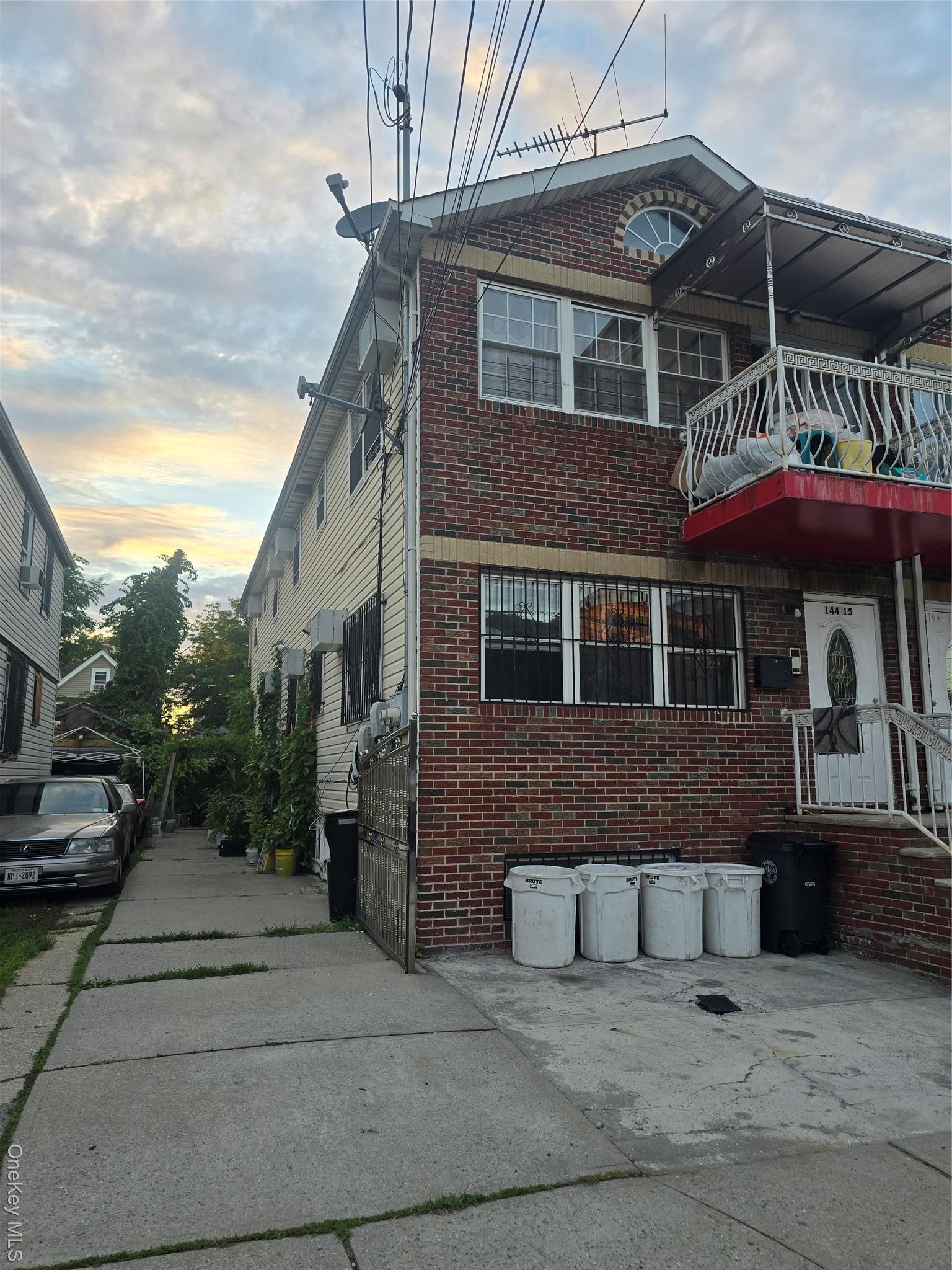 Single Family Lux Queens, NY 11435, MLS-927948-2