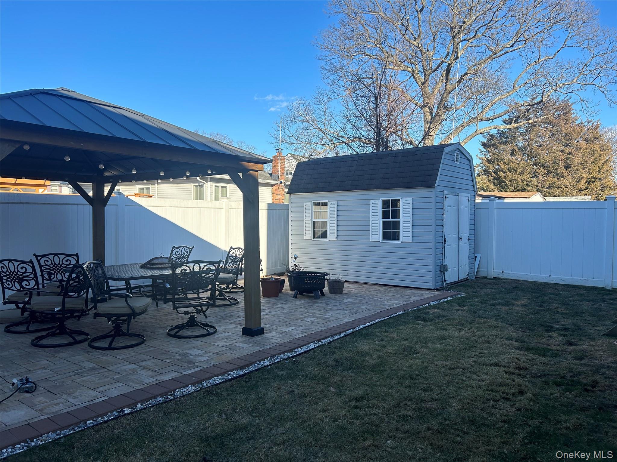 Single Family Lexington  Suffolk County, NY 11704, MLS-927956-24