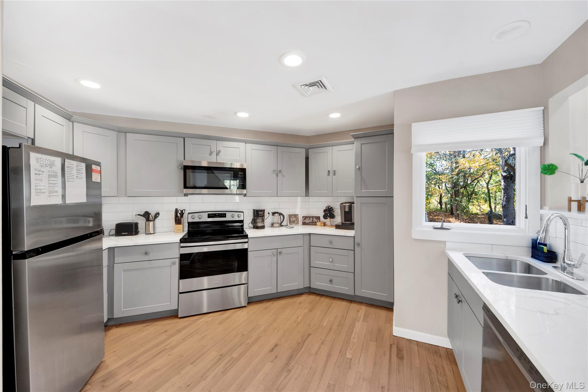 Single Family Hillside Orange County, NY 12589, MLS-927957-5