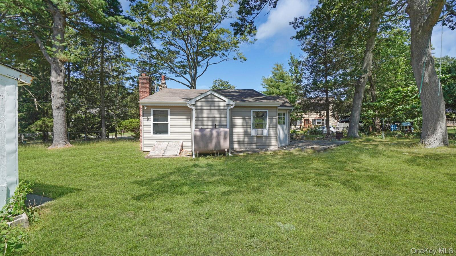 Single Family Curtis  Suffolk County, NY 11789, MLS-927970-17