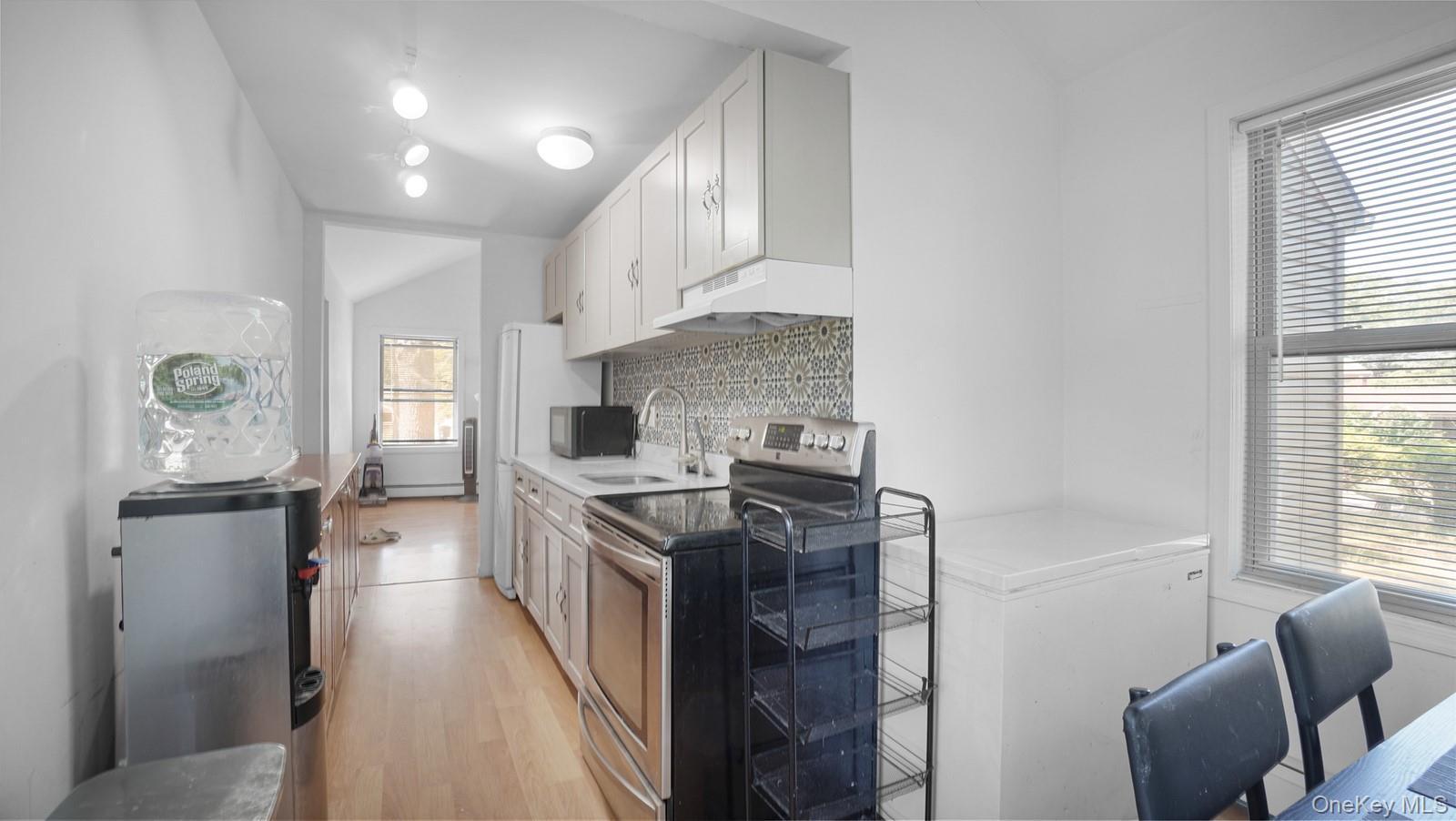 Single Family Curtis  Suffolk County, NY 11789, MLS-927970-8