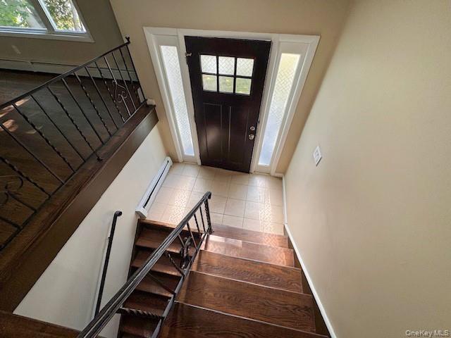 Single Family Greenfield  Dutchess County, NY 12603, MLS-928001-19