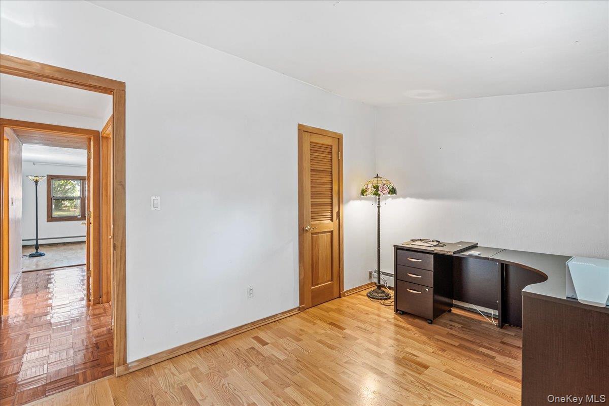 Single Family Torrey Pine Suffolk County, NY 11763, MLS-928002-16