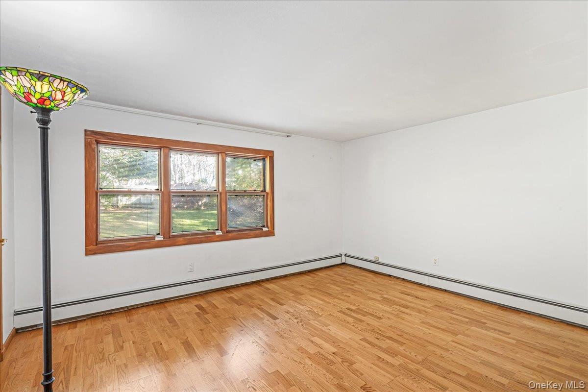 Single Family Torrey Pine Suffolk County, NY 11763, MLS-928002-19