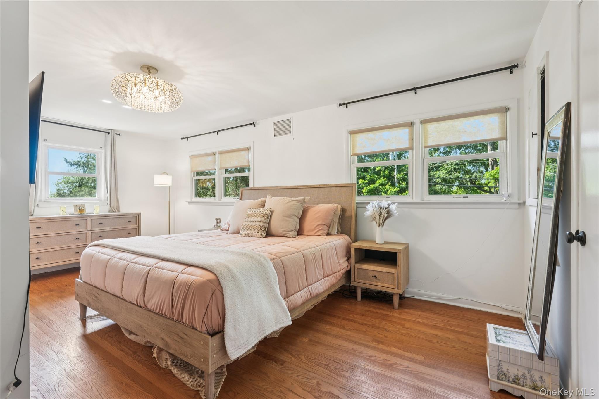 Single Family Red Hill  Rockland County, NY 10956, MLS-928004-16