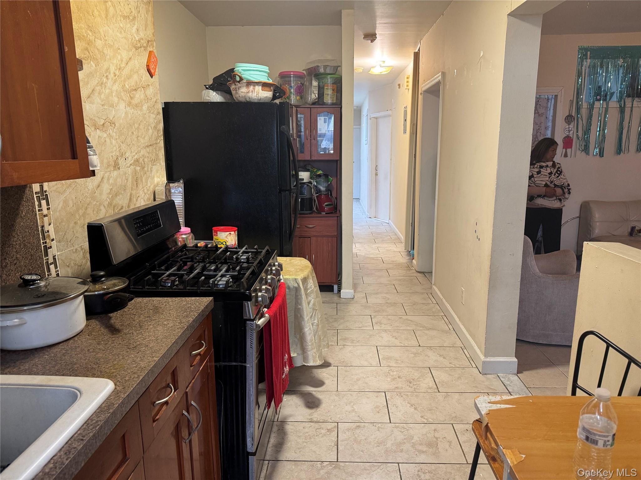 Single Family Grant  Brooklyn, NY 11208, MLS-928005-17