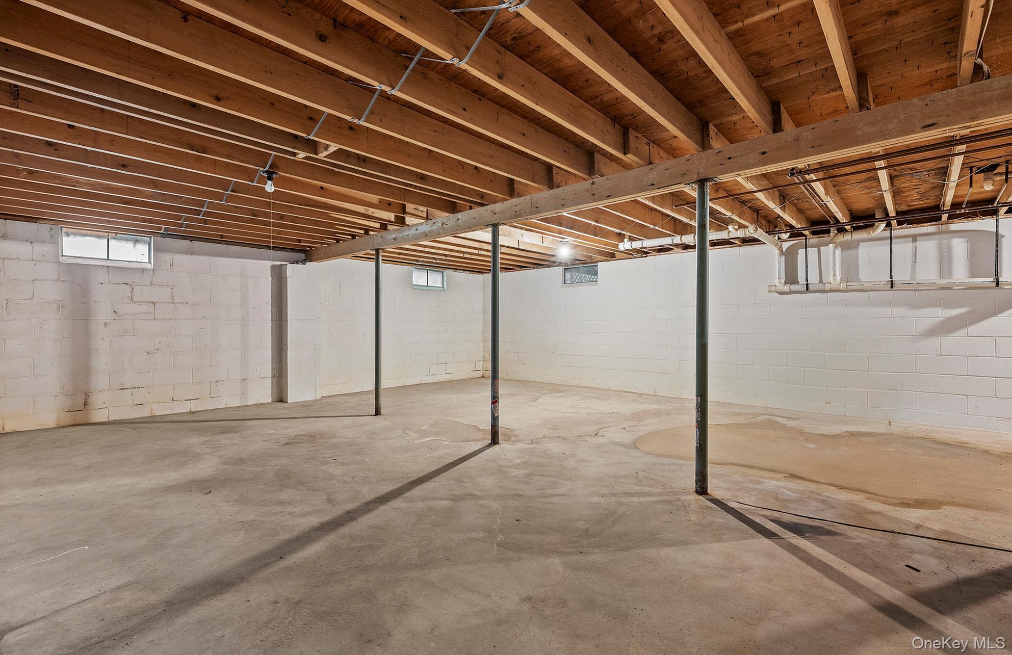 Single Family Sherwood Suffolk County, NY 11937, MLS-928007-26