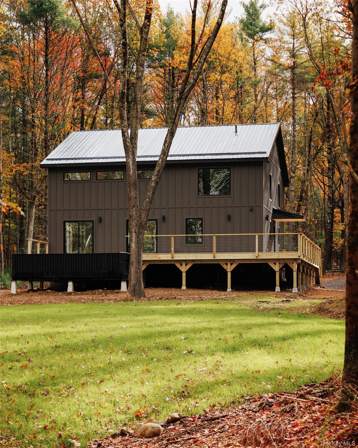 Single Family Dutchtown  Ulster County, NY 12477, MLS-928015-23