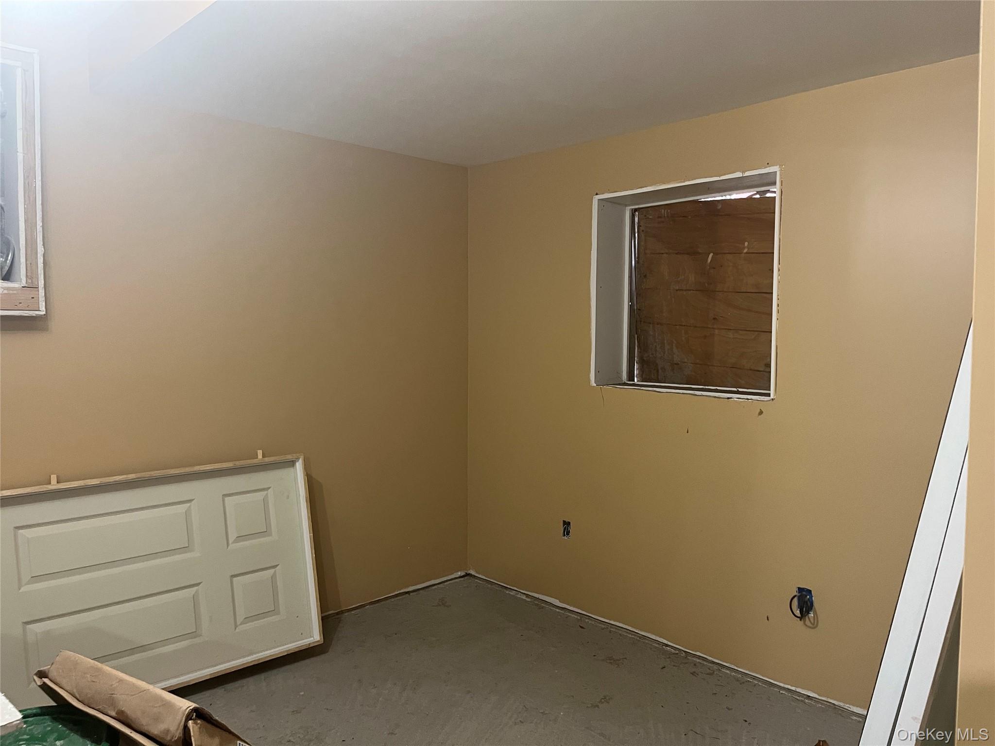 Single Family Deremier  Bronx, NY 10466, MLS-928031-5