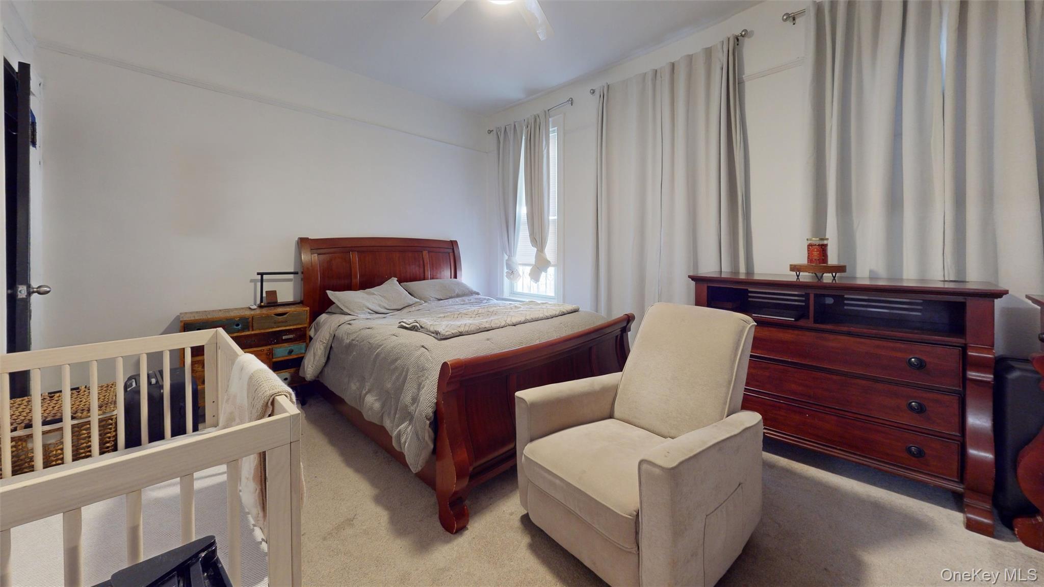 Single Family Fenton Bronx, NY 10469, MLS-928036-10