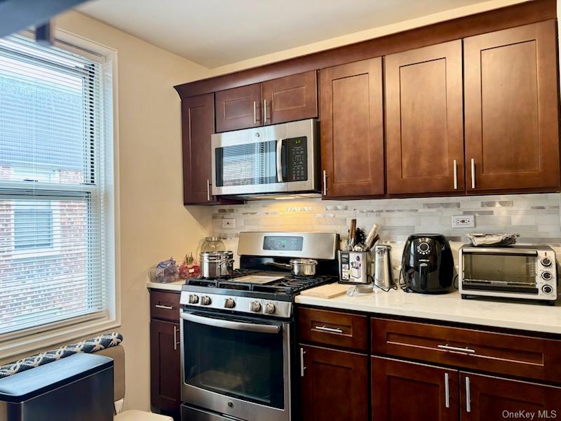 Coop Dubois  Nassau County, NY 11581, MLS-928044-9