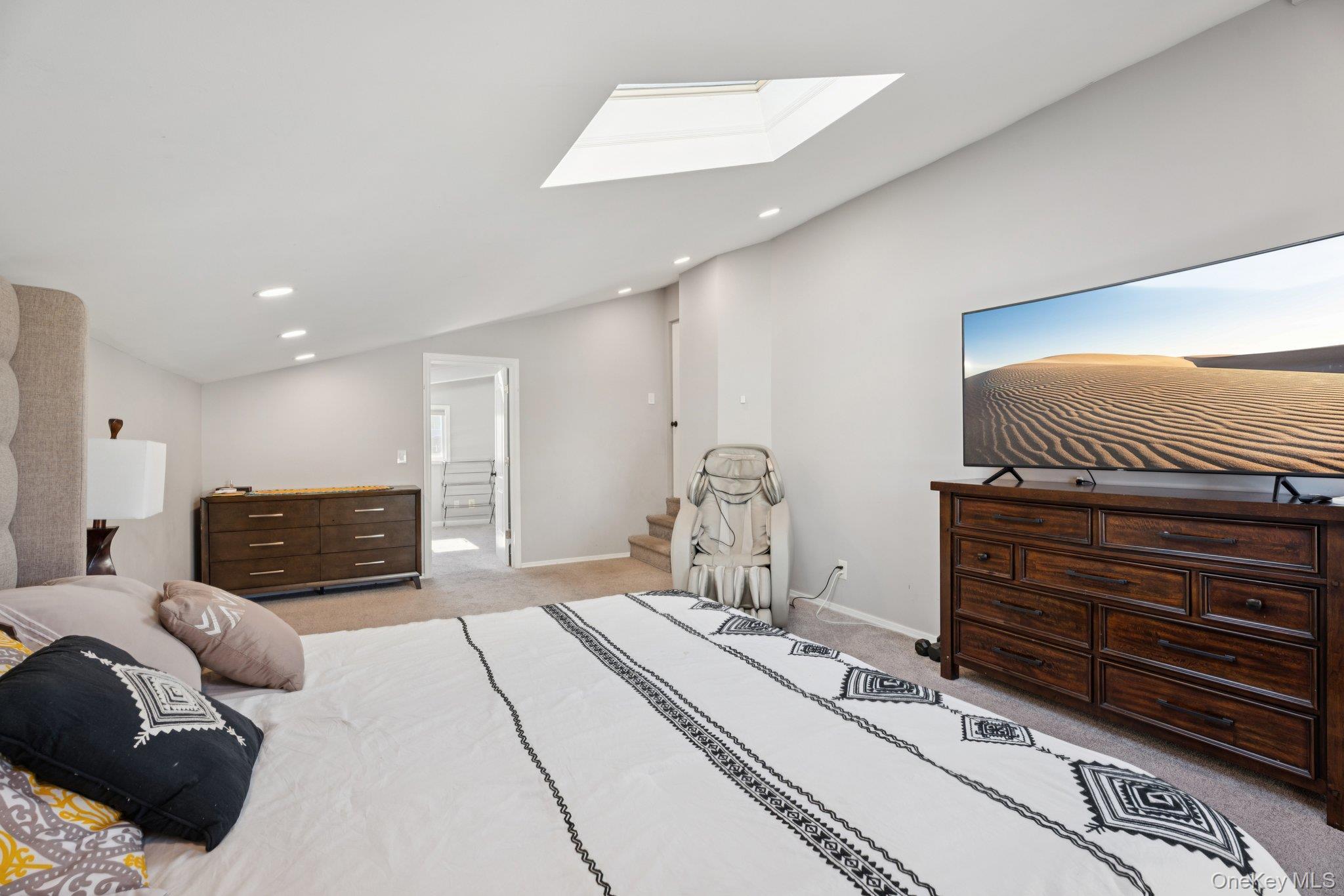 Single Family Arthur Nassau County, NY 11510, MLS-928071-24