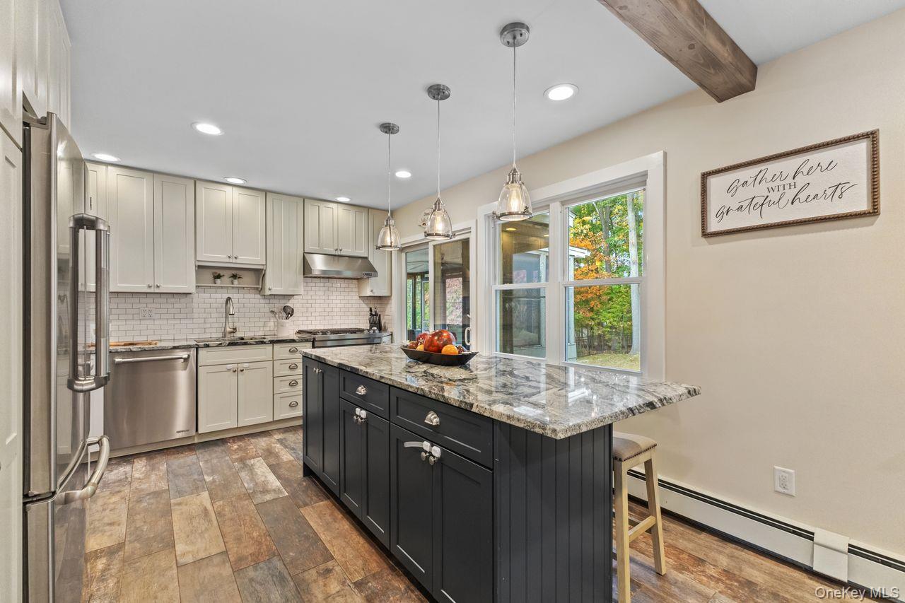 Single Family Locust Westchester County, NY 10562, MLS-928083-13