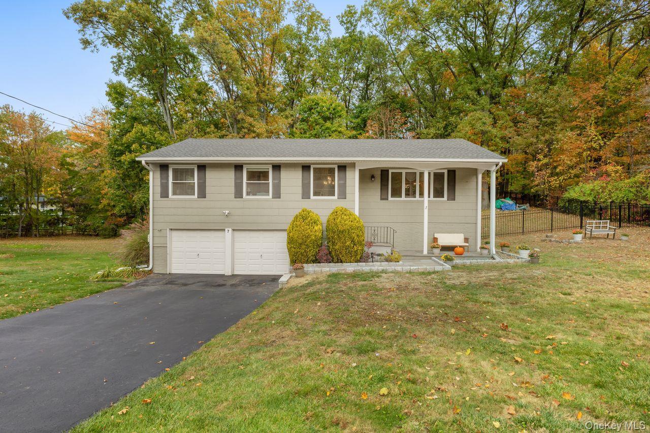 Single Family Locust Westchester County, NY 10562, MLS-928083-6