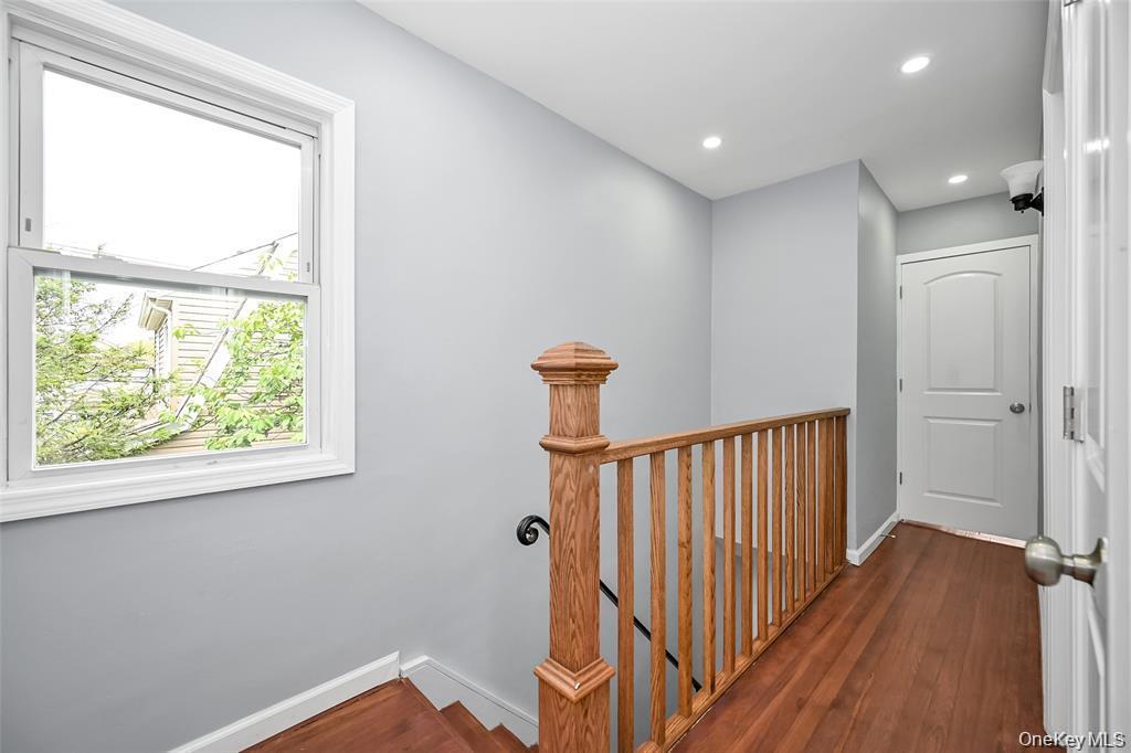 Single Family Pershing Nassau County, NY 11581, MLS-928084-10